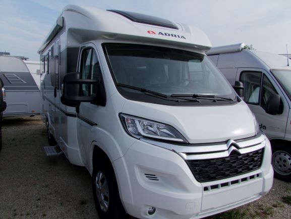 Adria Coral Axess 670 SL Sonderedition Summer